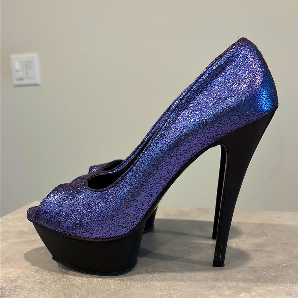 Hot Metallic Purple Peep-Toe Platform Heels
